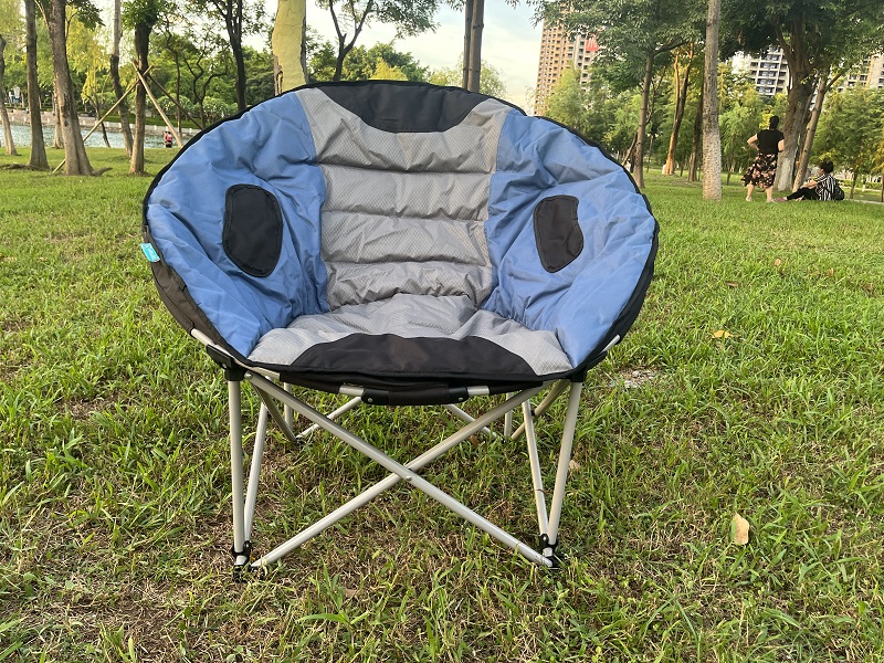 Foldable Big Size Paded Moon Chair