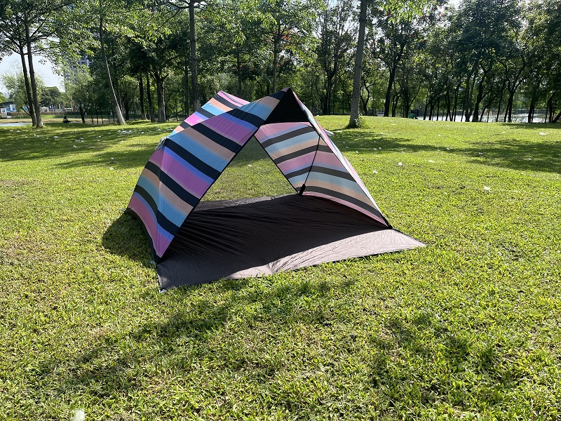 New UV Protection Pop up Sun Shelter Beach Tent Beach Shelter